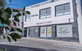 Middle Point